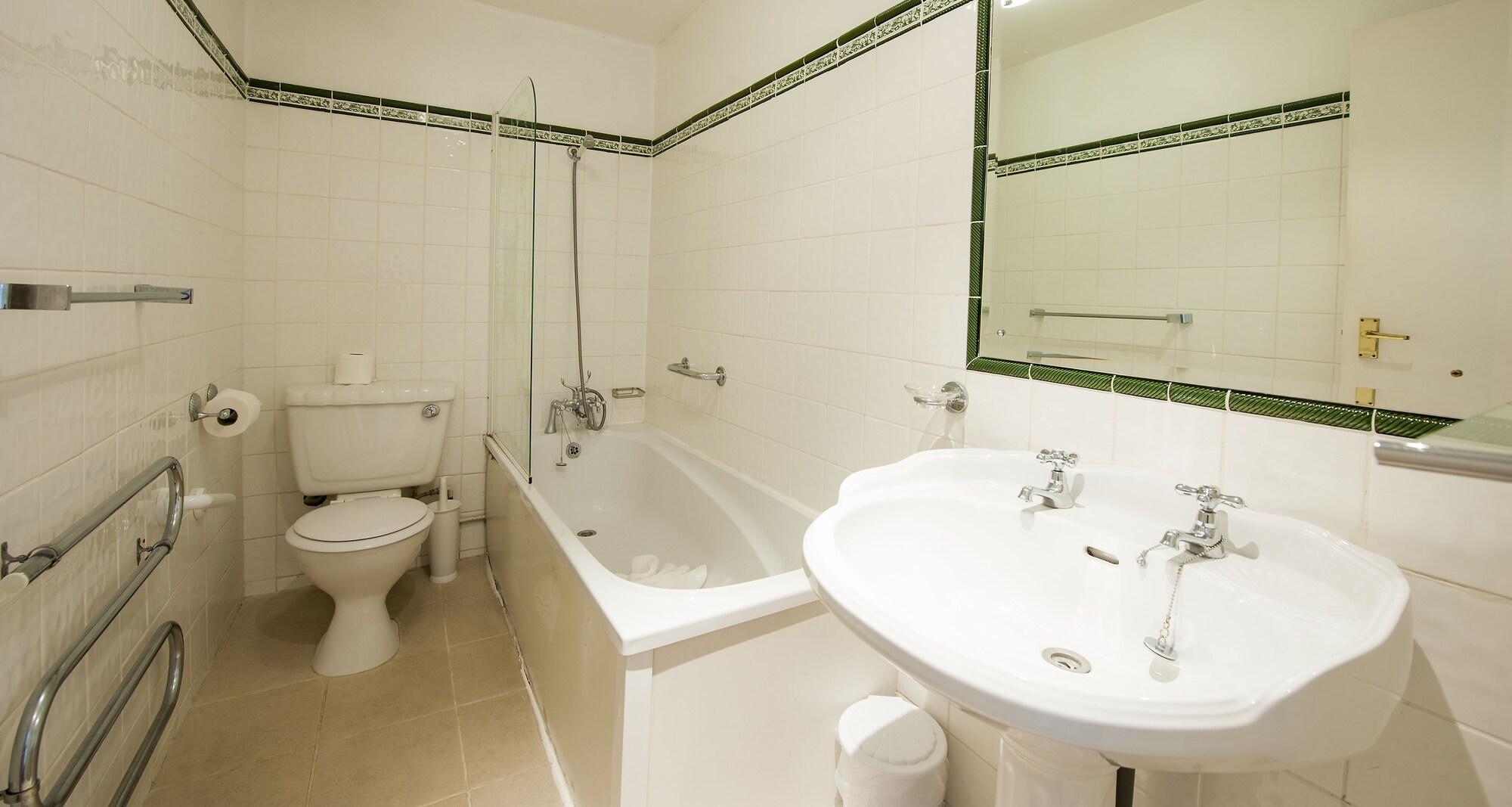 Albany Lions Hotel Eastbourne Kültér fotó