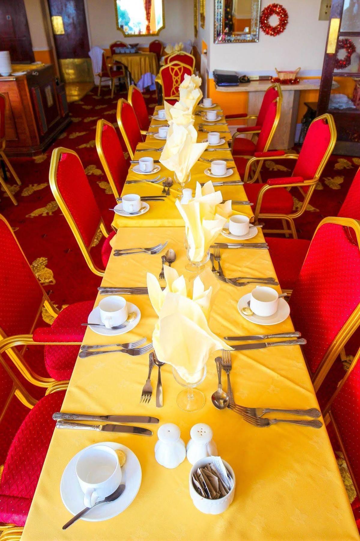 Albany Lions Hotel Eastbourne Kültér fotó